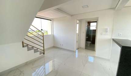 Cobertura de dois quartos no Bairro São João Batista