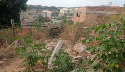 Lote 200 metros no Bairro Nova Pampulha