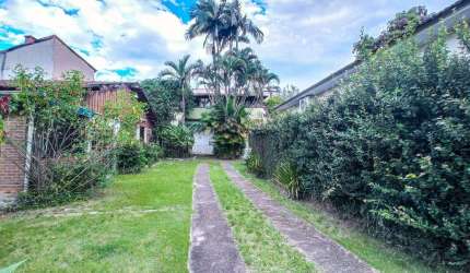 Imperdível oportunidade de adquirir uma casa de 3 quartos, 1 suíte e 263m² no Centro de Itatiaia-RJ!