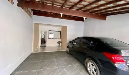 Casa à venda no bairro Jardim DOeste em Resende/RJ