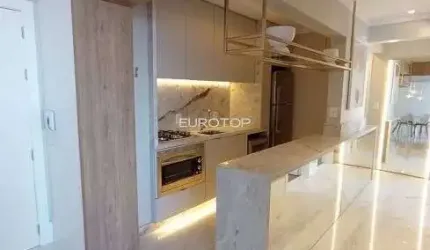 Apartamento finamente mobiliado, equipado e decorado! Novíssimo!