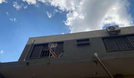 Apartamento com 1 quarto para alugar na Rua Quintino Bocaiúva, 927, Zona 07, Maringá por R$ 1.000