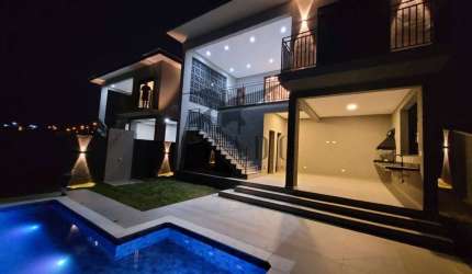 CASA NOVA COM 3 SUÍTES E PISCINA SERRAS DE ATIBAIA-ATIBAIA/SP