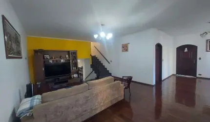 Casa à venda, 3 quartos, 1 suíte, 6 vagas, Santa Maria - Santo André/SP