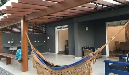 Casa em condominio com 4 dorms ( 1 suite ) - Petit Village