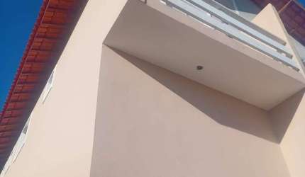 Ótima casa a venda com 2 dormitórios,  possível ampliar no térreo(subsolo)