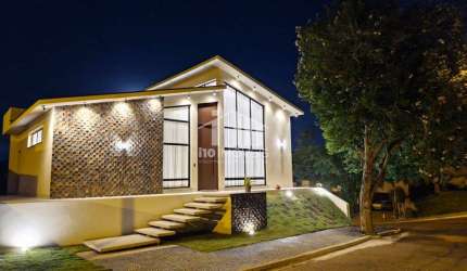 Casa à venda- Condomínio Park Place ( Bairro Caxambu)- em Jundiaí