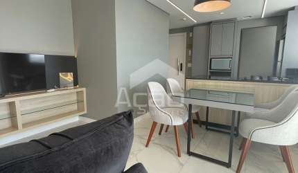 Apartamento Mobiliado Com 01 suíte + 02 dormitórios no bairro Ressacada em Itajaí/SC