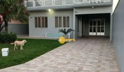 CASA COM 03 DORMITÓRIOS NO SÃO JUDAS.