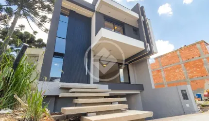 Sobrado de Alto Padrão á venda - 03 suítes - 290m² - São José dos Pinhais codigo: 101405