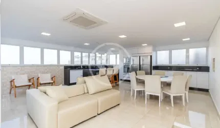 Cobertura Duplex no coração do Água Verde codigo: 119937