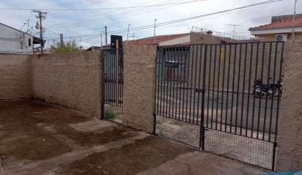 Casa no Bairro VILA CAROLINA na cidade de  Bauru;