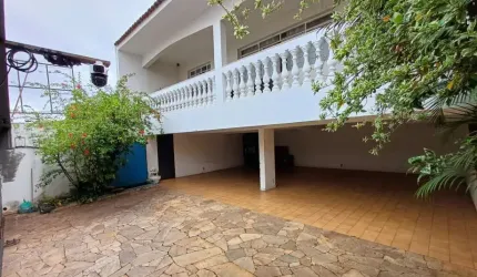 Casa no Bairro CENTRO na cidade de  BAURU;