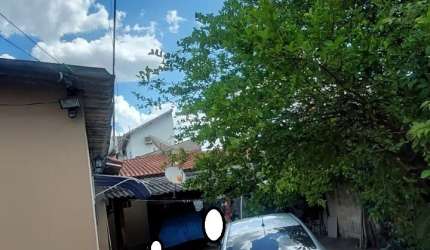 CASA À VENDA JD MORADA DO SOL EM INDAIATUBA  SENDO 2 CASAS TERRENO 264M²