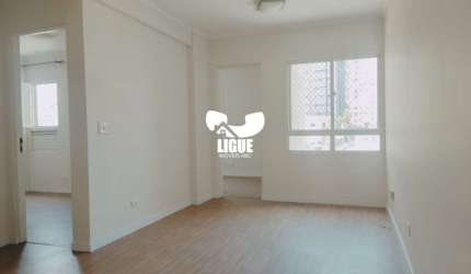 Apartamento com 3 quartos para alugar na Rua Adolfo Bastos, 284, Vila Bastos, Santo André por R$ 2.700