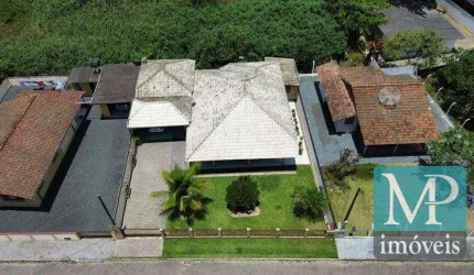 Casa a 190metros do Mar, com 3 dormitórios à venda, 180 m² - Praia Alegre - Penha/SC