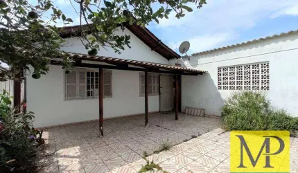 Casa com 4 dormitórios à venda, 220 m² por R$ 800.000,00 - Centro - Penha/SC