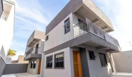 Sobrado em condomínio, 03 quartos, no Xaxim por R$ 693.000,00. 127,46m².