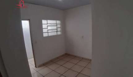 Casa Padrão para Venda em Cidade Santos Dumont Jundiaí-SP
