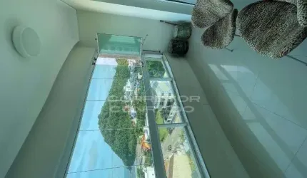 Apartamento no Edificio Porto Madeiro - Praia Brava, Itajai/SC