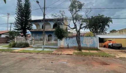 EXCELENTE SOBRADO NA VILA PLANALTO