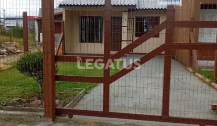 Casa com 2 quartos à venda na Ruibarbosa, 55, Guarani, Capão da Canoa por R$ 420.000