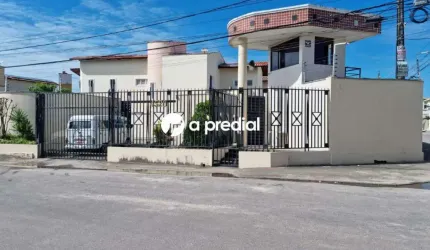 Excelente Casa Duplex em Condomínio incrivelmente aconchegante e exclusivo