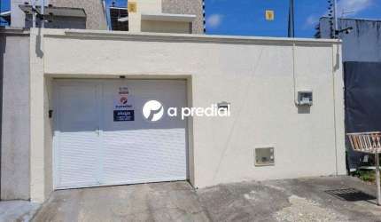 Casa com 4 quartos e sistema de energia solar já instalado pronto para uso.