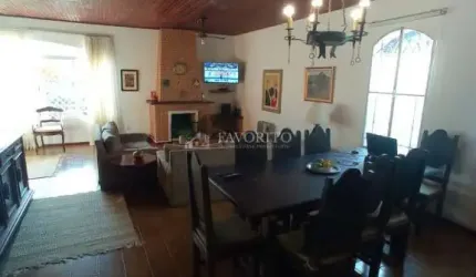 Casa 4 Dormitórios à venda em Atibaia, SP