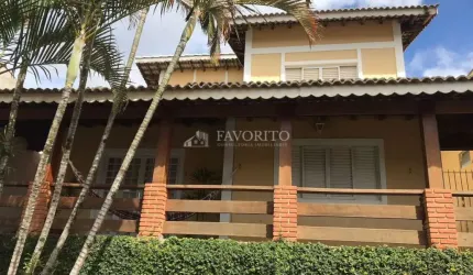 Casa com 5 dormitórios em Atibaia, SP