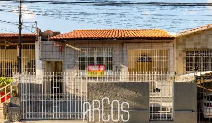 Casa na Praça da Bandeira, Centro de Aracaju, 4 quartos