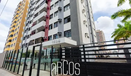 Apartamento no Edifício Barcelona, Luzia, 3 quartos, 105m²