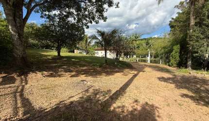 Linda Chacara a venda em Jacutinga -Minas Gerais