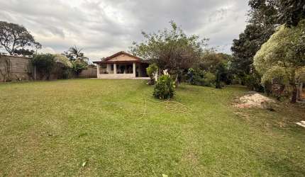 Linda chácara a venda em Jacutinga-MG
