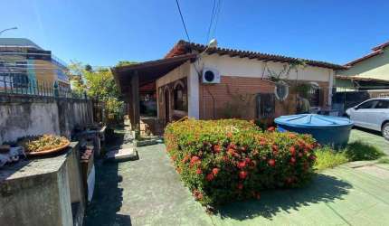OPORTUNIDADE ÚNICA NO CENTRO! Casa com 2 dormitórios à venda, 134 m² por R$ 450.000 - Centro - Rio das Ostras/RJ