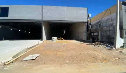 ULTIMO GALPÃO para alugar, 300 m² por R$ 15.000/mês - Ouro Verde - Rio das Ostras/RJ