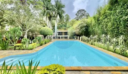 Casa em condomínio fechado com 4 quartos à venda na Avenida Dom Pedro, 13, Granja Viana, Carapicuíba, 428 m2 por R$ 2.700.000