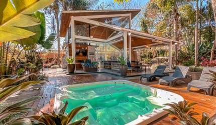 Casa em condomínio fechado com 4 quartos à venda na Rua das Samambaias, 747, Granja Viana, Carapicuíba, 596 m2 por R$ 2.870.000