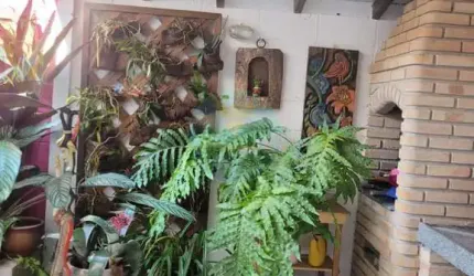 Casa junto ao Parque Cemucam e o Melhor da Granja Viana