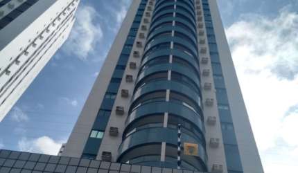 Apartamento com aproximadamente 115m², 3 Qtos, 2 Sts, 2 Vgs!