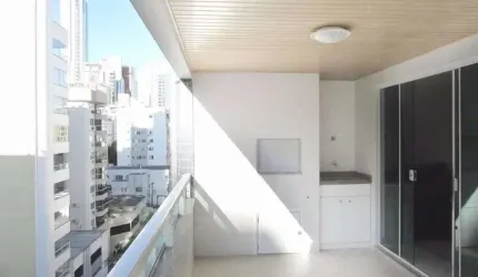 Apartamento com 2 quartos á venda, Centro, Balneário Camboriú