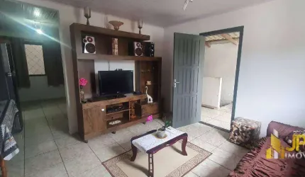 Casa á venda no Bairro Cedros em Camboriú