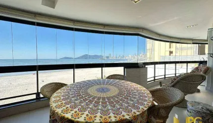 Apartamento frente mar em Balneário Camboriú