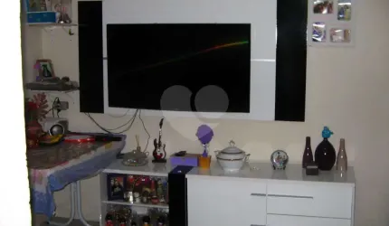 Casa com 4 quartos à venda em Saúde - SP