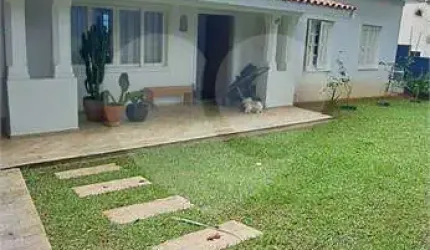 Casa térrea com 4 quartos à venda em Lapa - SP