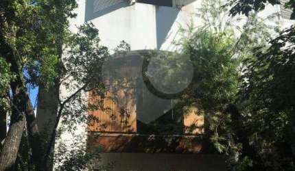 Sobrado com 4 quartos à venda em Jardim Guedala - SP