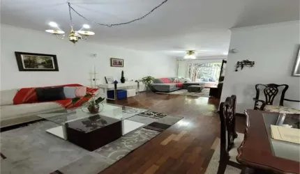 Sobrado com 6 quartos à venda em Vila Romana - SP