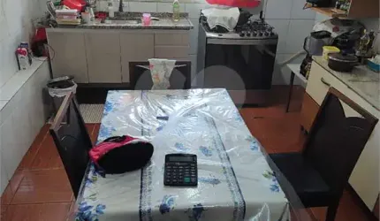 Casa térrea com 2 quartos à venda em Engenheiro Goulart - SP