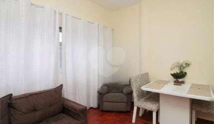 Apartamento com 2 quartos à venda em República - SP