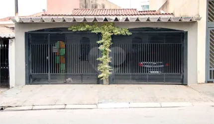 Casa com 2 quartos à venda em Vila Carrão - SP